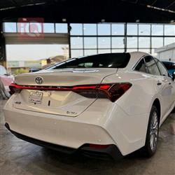 تويوتا أفالون